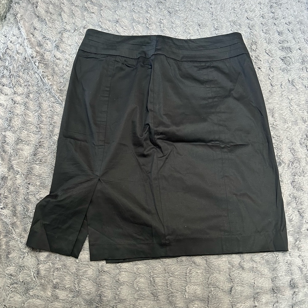 Kenar Black Pencil Skirt with Slit for Casual Wear